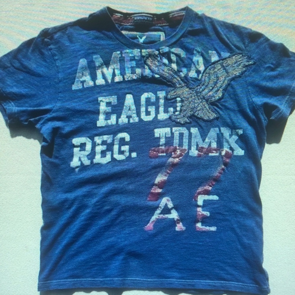 American Eagle Blue Graphic T-Shirt